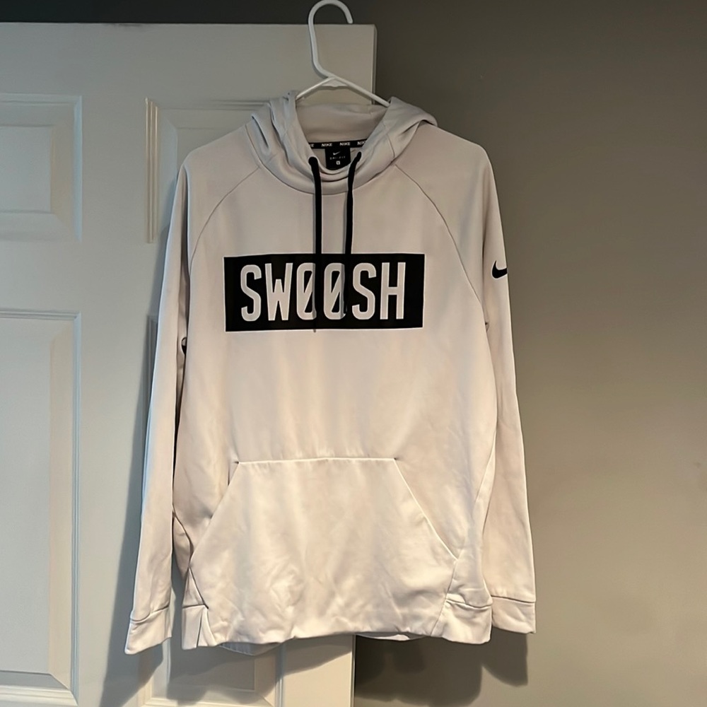 Nike Dri-Fit Swoosh Hoodie